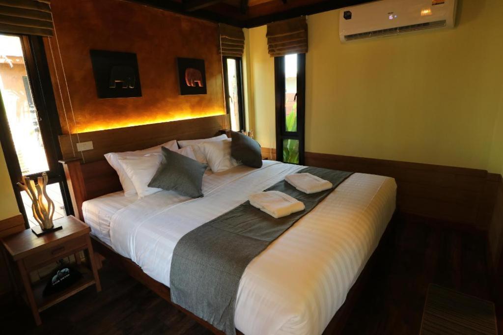 Lana Hotel Chiang Mai Exterior foto