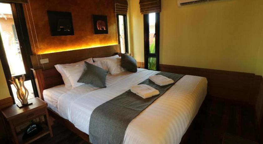 Lana Hotel Chiang Mai Exterior foto
