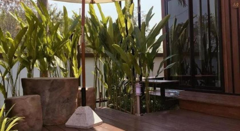Lana Hotel Chiang Mai Exterior foto
