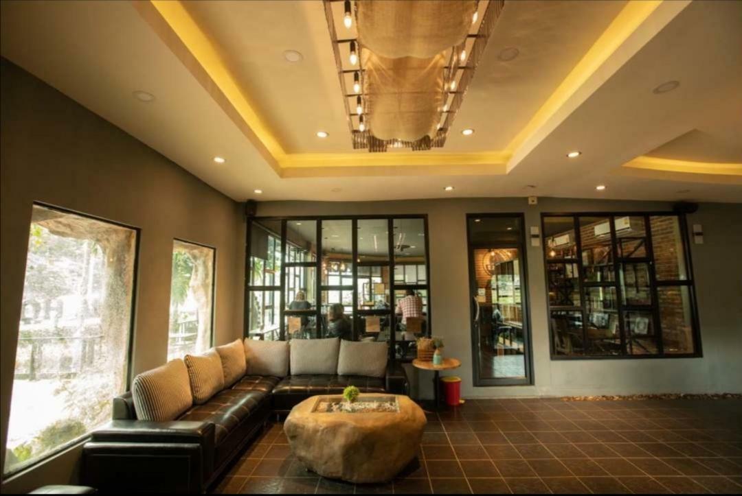 Lana Hotel Chiang Mai Exterior foto